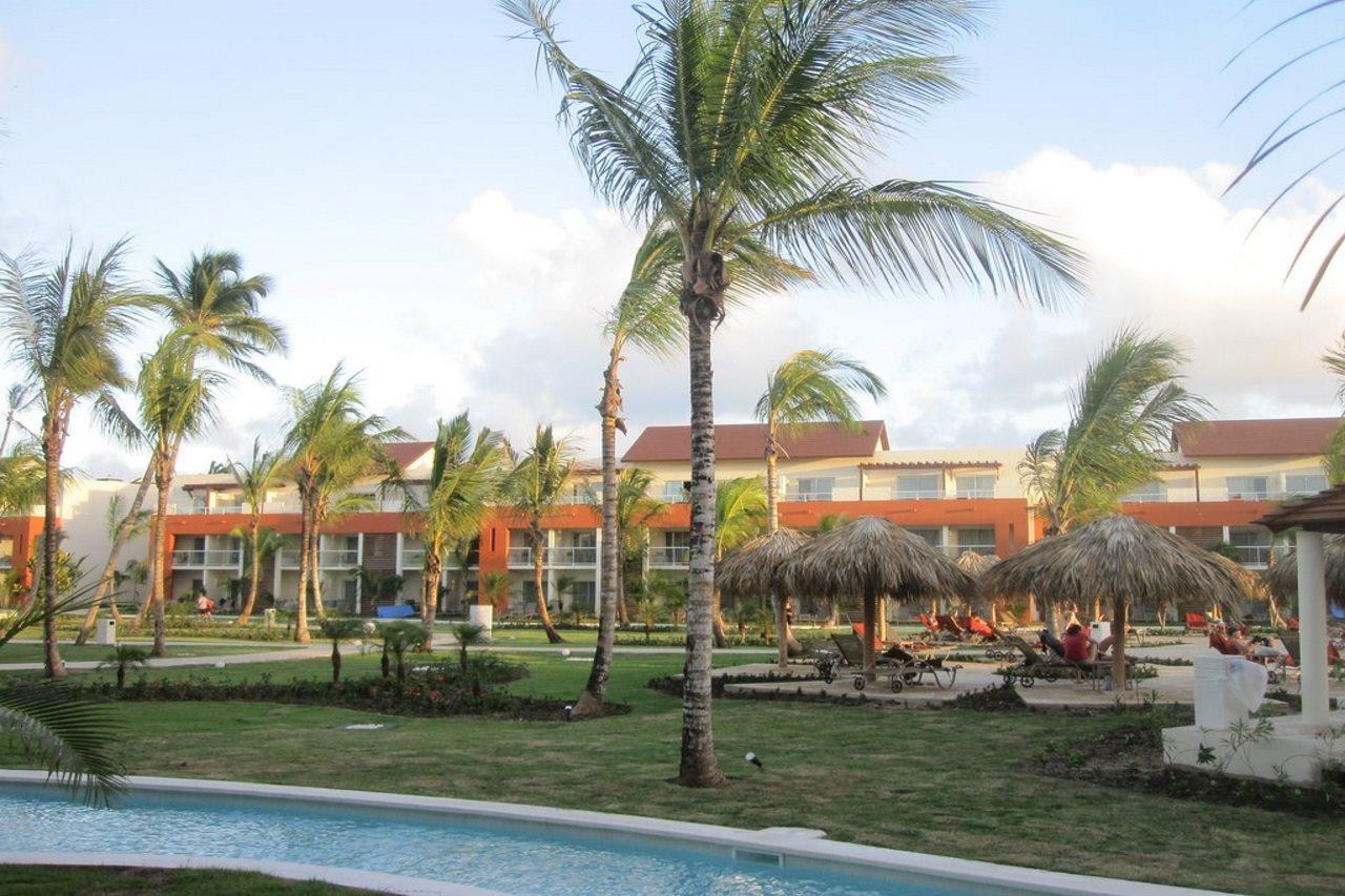 Resort Breathless & (adults Only)